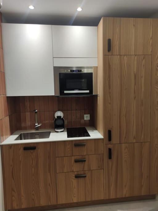Apartmán Casa Emilia Caces Exteriér fotografie